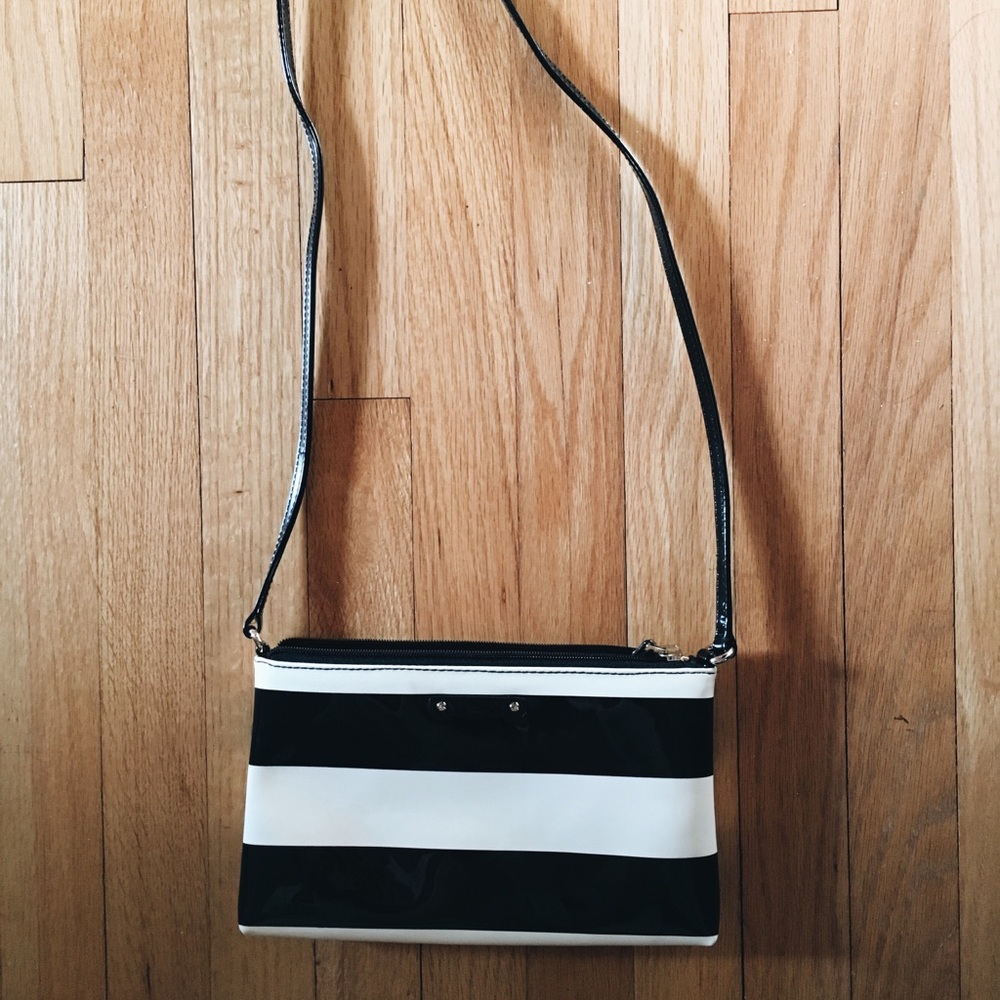 KATE SPADE patent playful cross-body bag